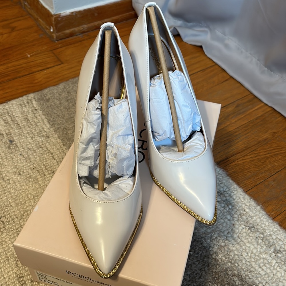 BCBGeneration Harleigh Leather Pointed Stiletto High Heel Pump, White Size 8.5